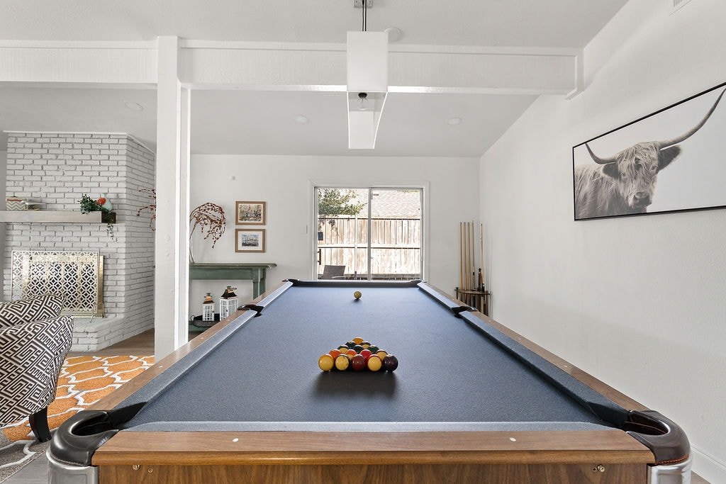 Centrally located 3 bedroom luxury retreat gallery image 4