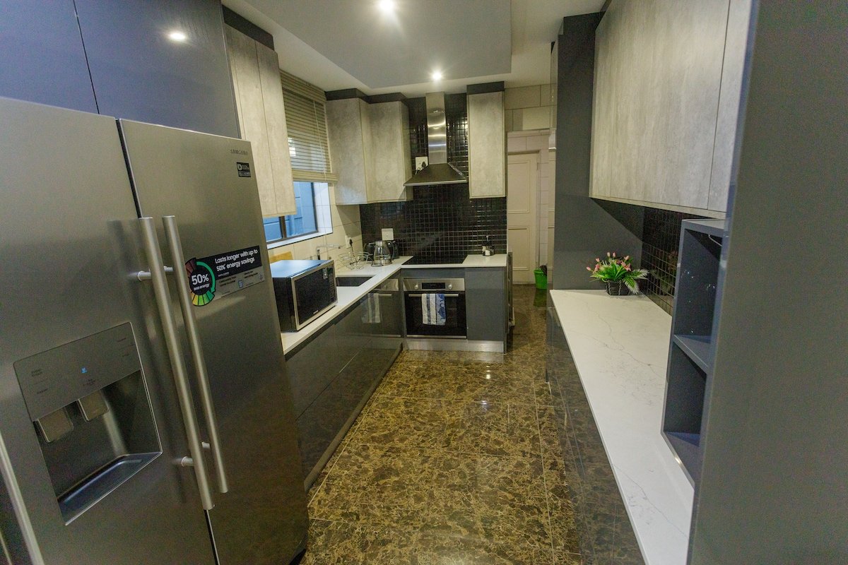 Oasis of Elegance (Solar Power) gallery image 5