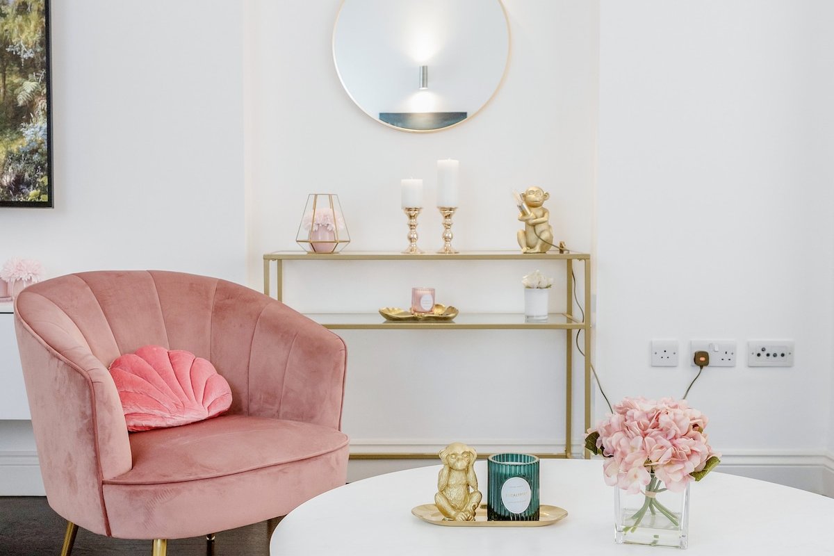 Spacious 2BR Townhouse Pavilion Road gallery image 2