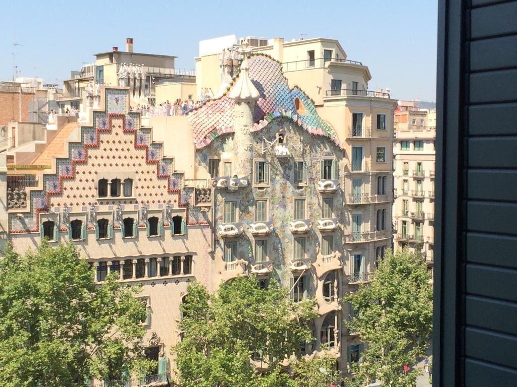 Luxury *****apt. GODÓ Paseo de Gracia- Casa Batlló gallery image 3