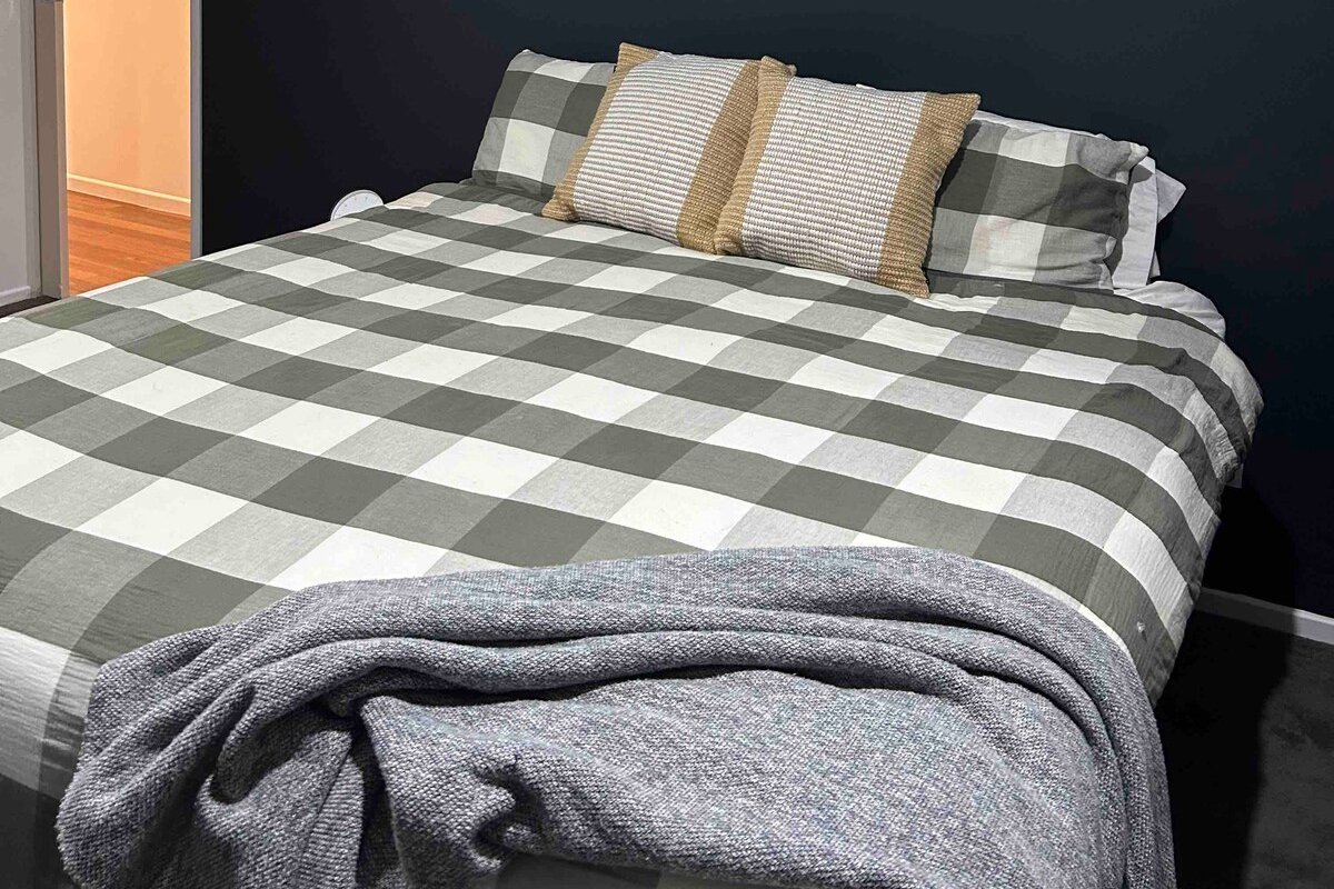 Moffat Beach House With Pool + Sauna. Sleeps 8 gallery image 5