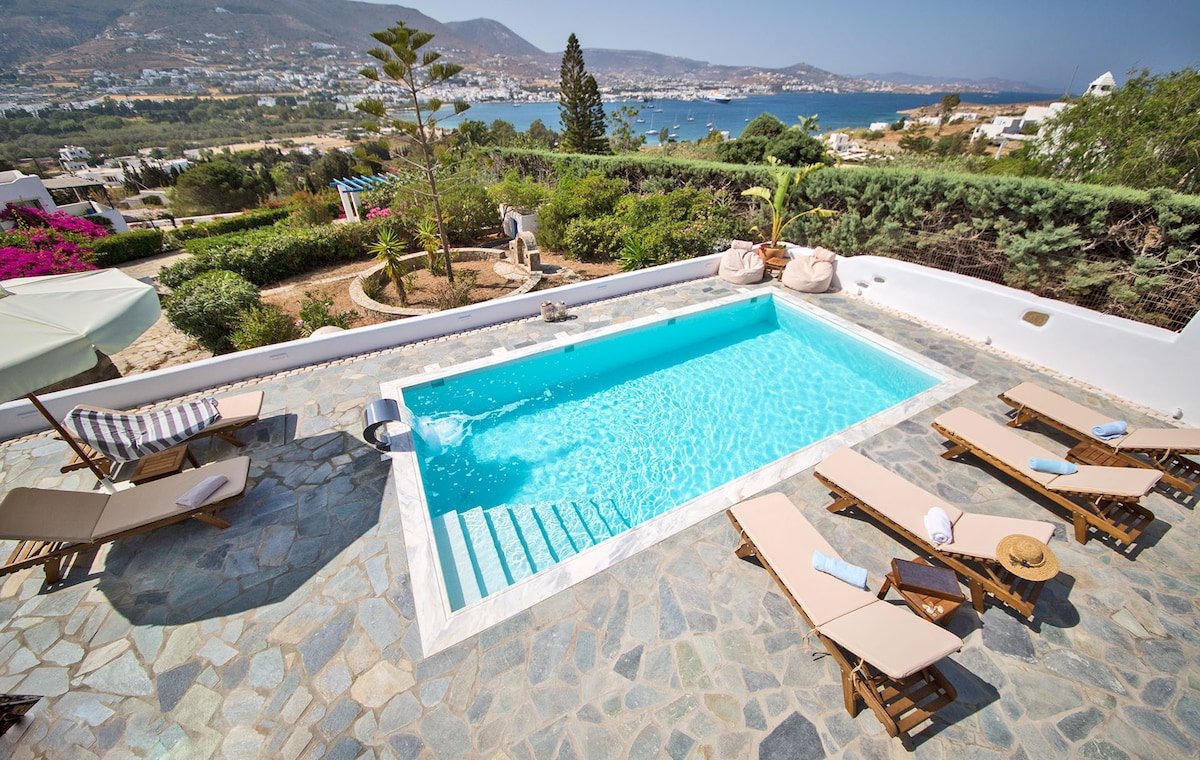 Villa Deep Blue with private pool in Parikia gallery image 3