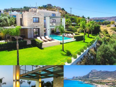 5′ to Beach / Private Pool / Breathtaking Sea View