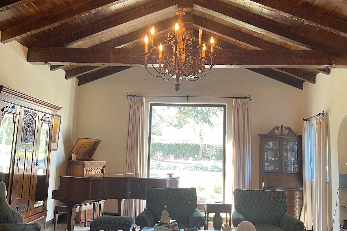 ROSE BOWL CASA gallery image 3