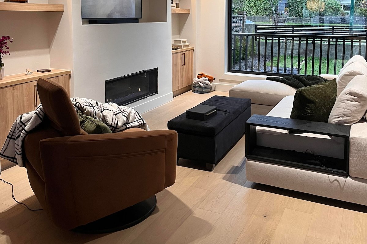 Cozy yet spacious Family Home gallery image 3