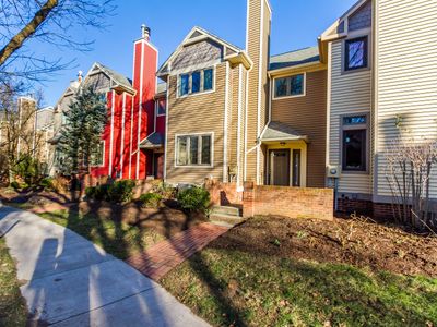 Riverview Condo • Walk Downtown • Near UofR/RIT