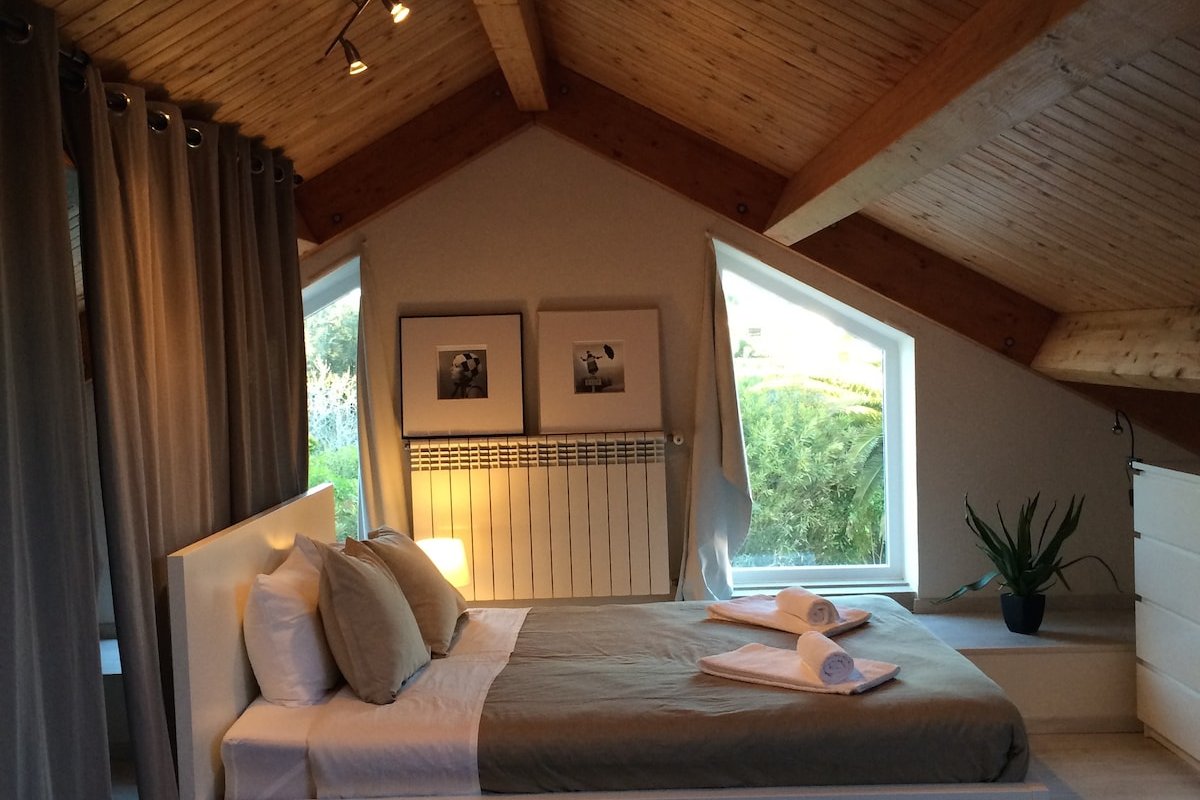 Wooden villa gallery image 3