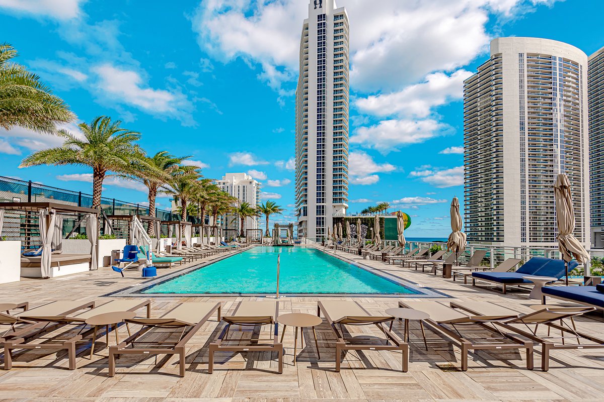 Stunning Luxury Waterview Condo in Hollywood #1708