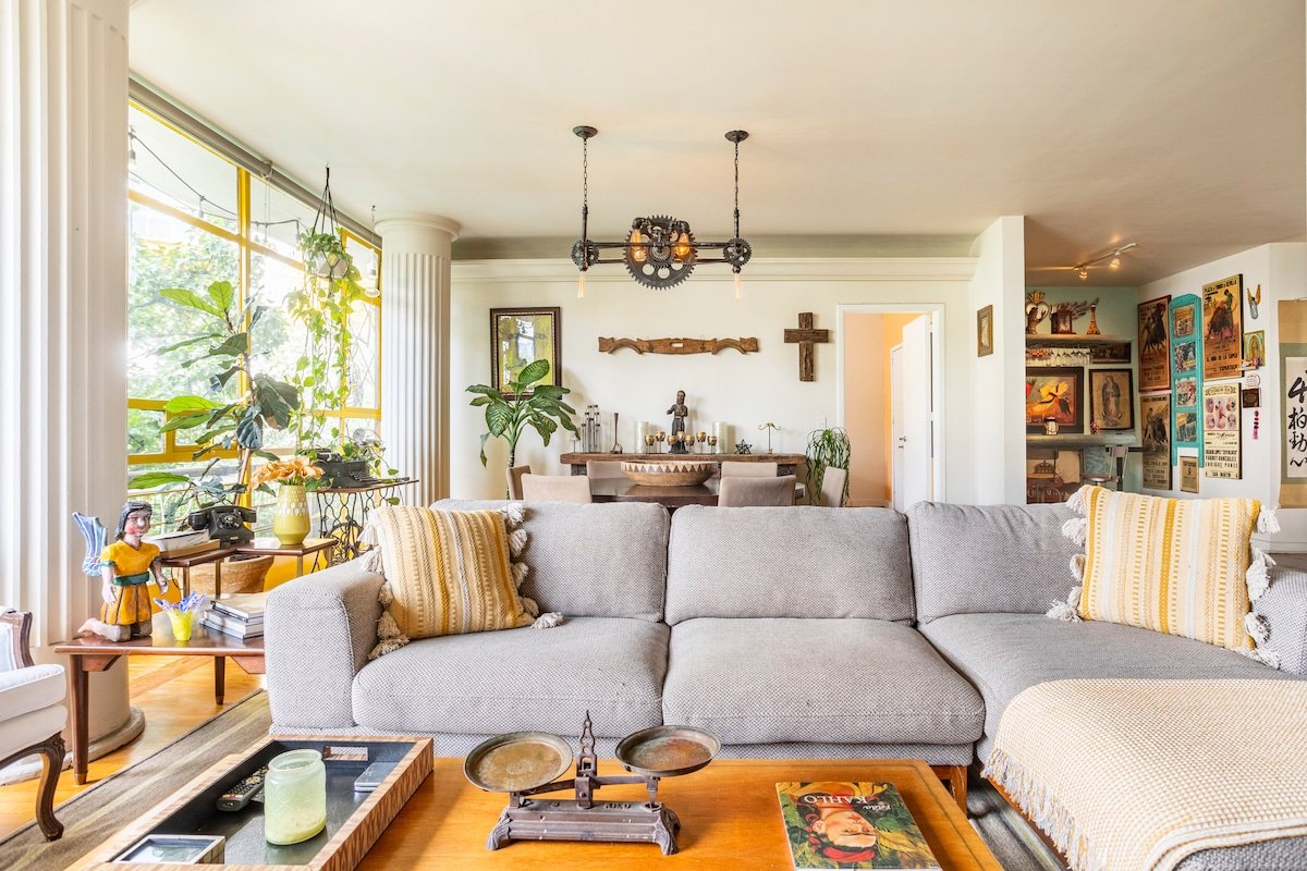 GORGEOUS UNIQUE SPACIOUS IN THE HEART OF POLANCO gallery image 5