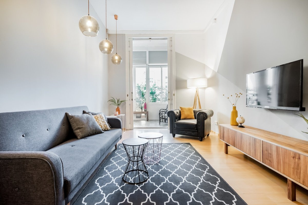 Charming 3 bedrooms Apt in the Heart of the City gallery image 2