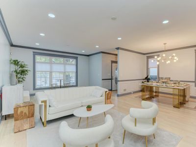 Birthday?Anniversary?Showers?3500 sq ft, sleeps 16