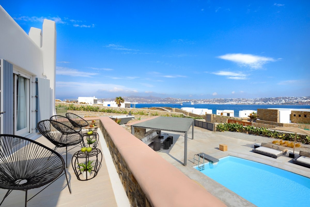 Tohu Villa 3, 6BR heated jacuzzi and Private pool! gallery image 2