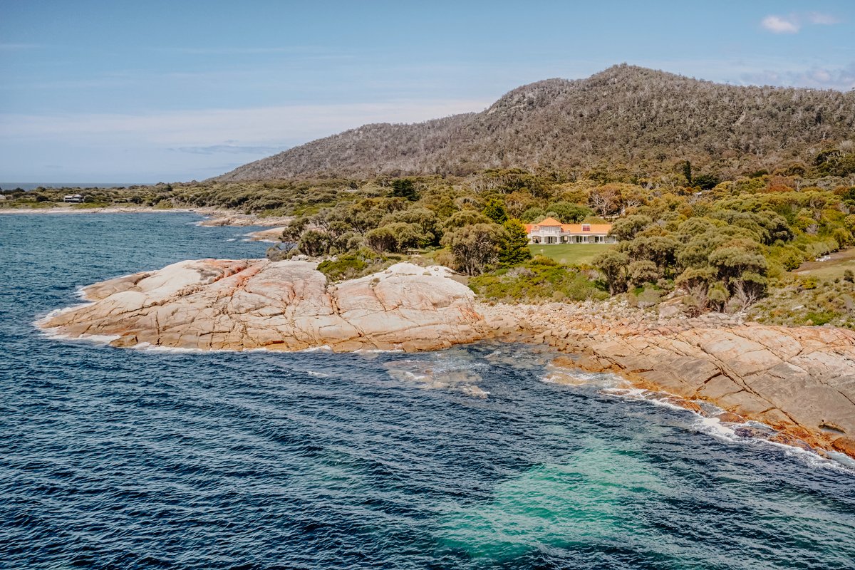 Luxury Coastal Family Retreat — Harveys Farm