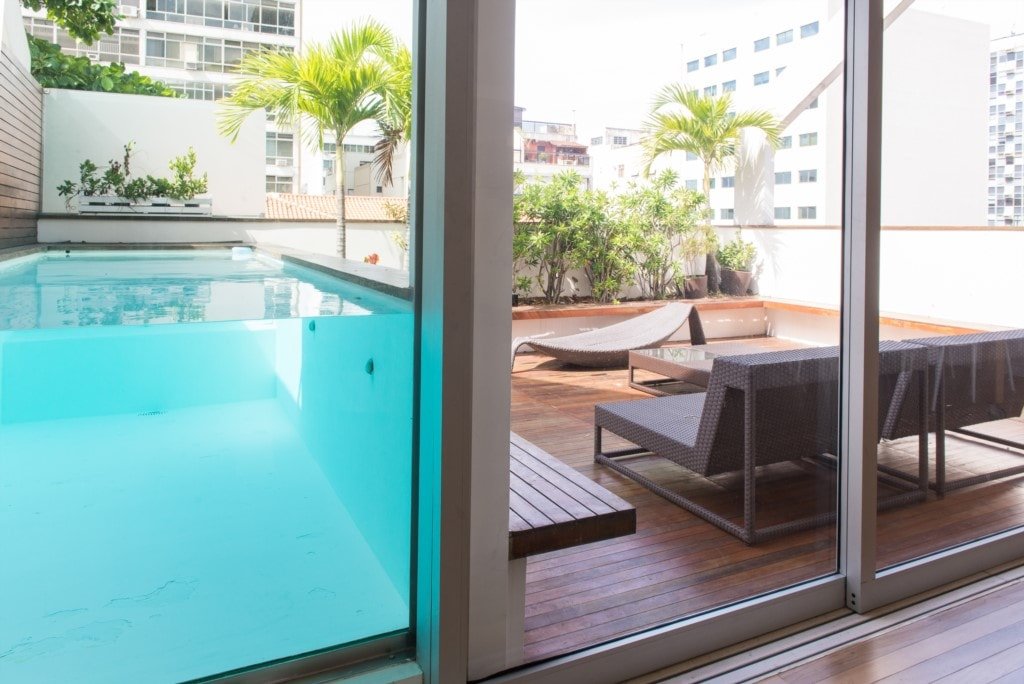 4 Bedroom Penhouse with Pool in Leblon 012 gallery image 3