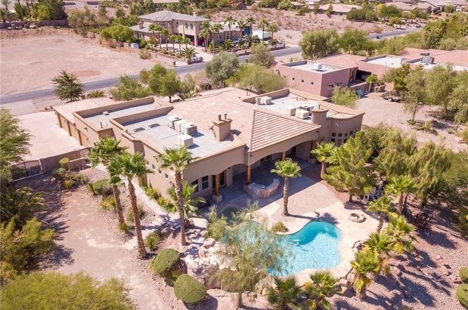 Vegas/Henderson Tropical Oasis gallery image 3