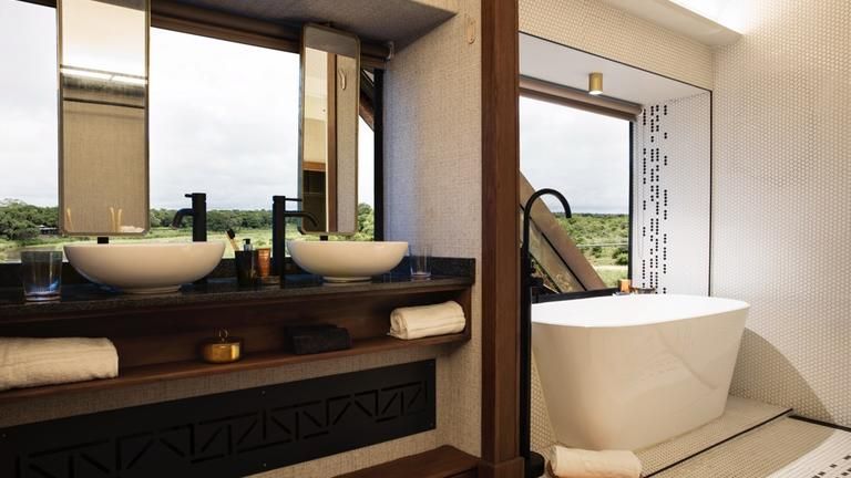 Kruger Shalati Luxury Carriage Room