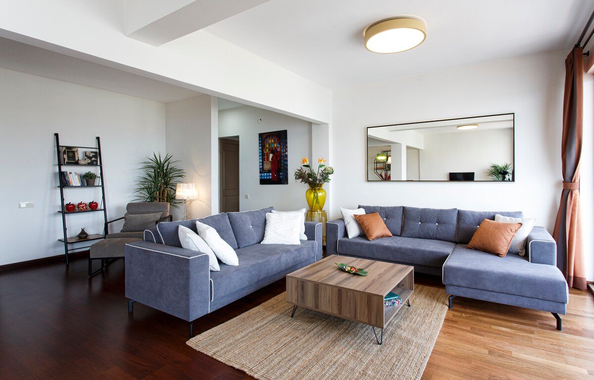 Magical Bosphorus View Apartment in Cihangir 23 gallery image 4