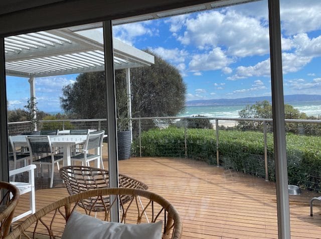 Sandbar Beach House gallery image 3