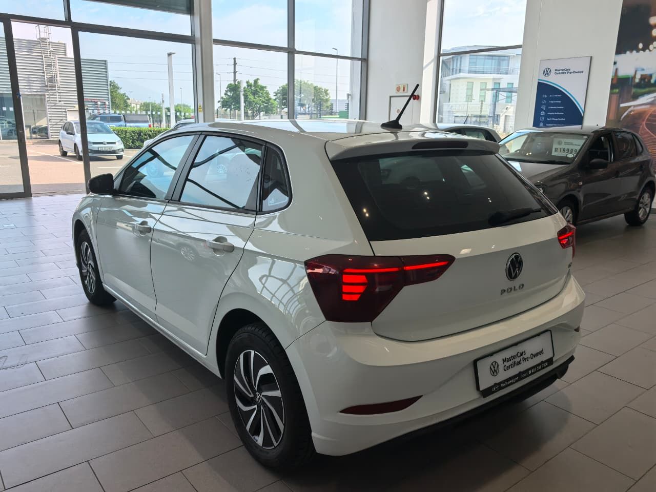 Used car gallery