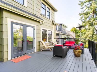 Urban Oasis on Queen Anne Hill 4 Bdr/3 Bath