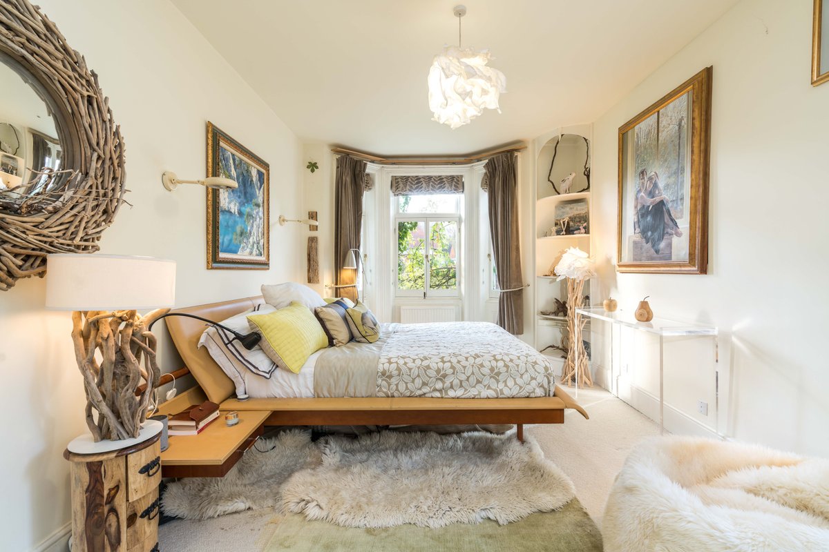 Stunning 3 bed design gem in Hampstead