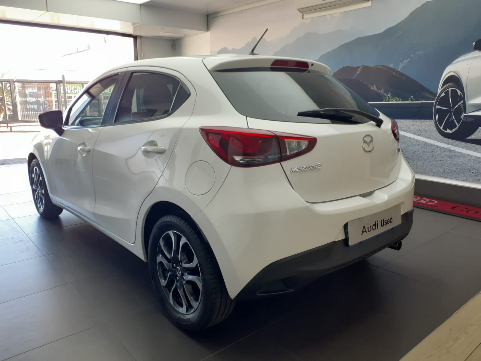 Used car gallery