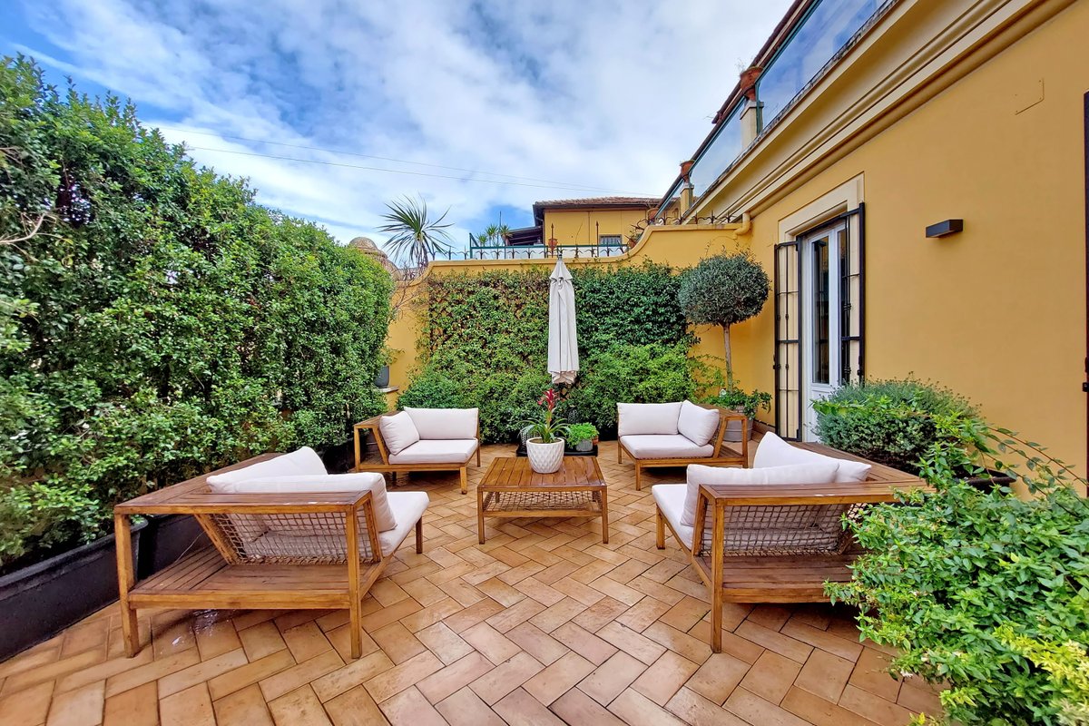 Luxury Terrace Rome Apartment