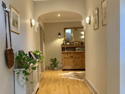 Beautiful 2 bedroom Garden flat with own parking
