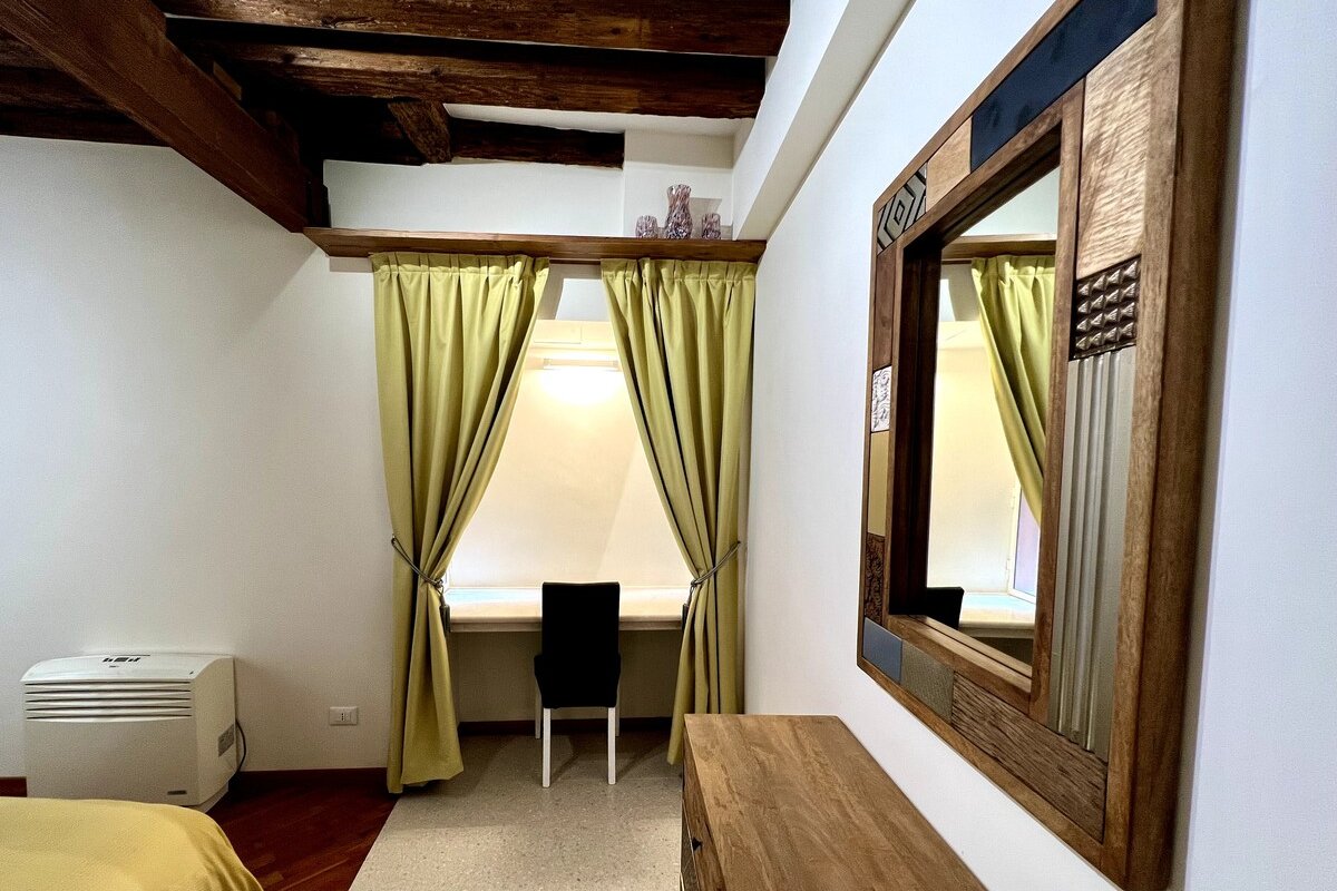 Rialto suites for 9 gallery image 5