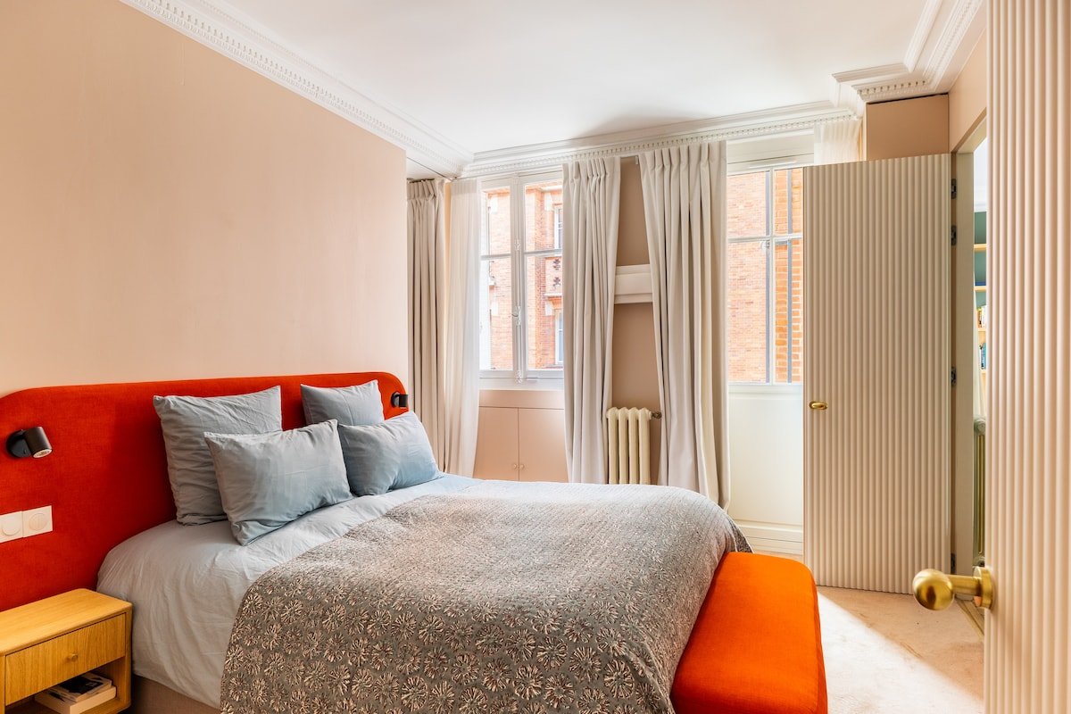 Paris Raspail gallery image 4