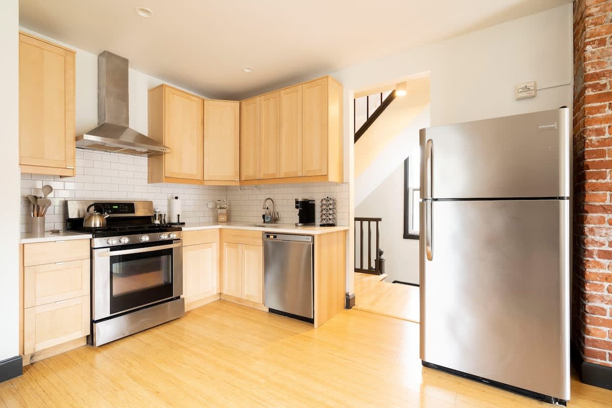 Scandinavian Loft • NW 23rd & Espresso Shops gallery image 5