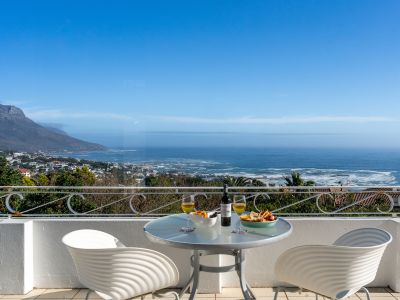Picasso – Delightful large villa, Camps Bay, Pool