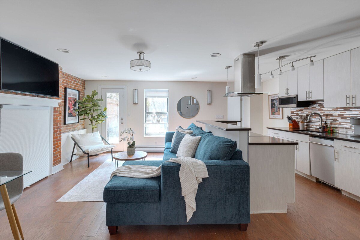 2bedroom in Hell’s Kitchen gallery image 3