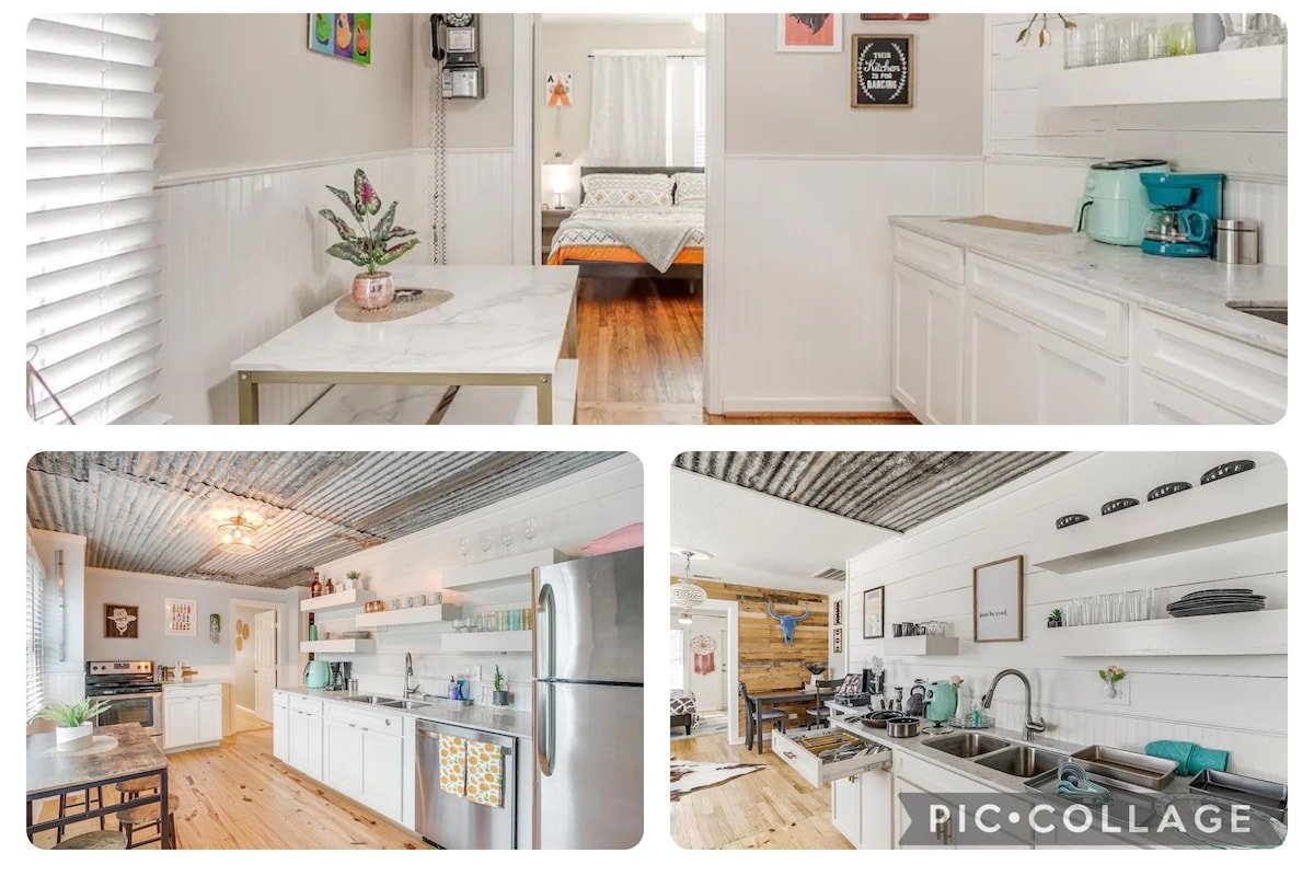 The Whole 4-Plex Sleeps 24 gallery image 4