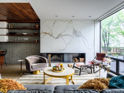 RoveTravel | Pacific | Duplex w/Deck & Backyard