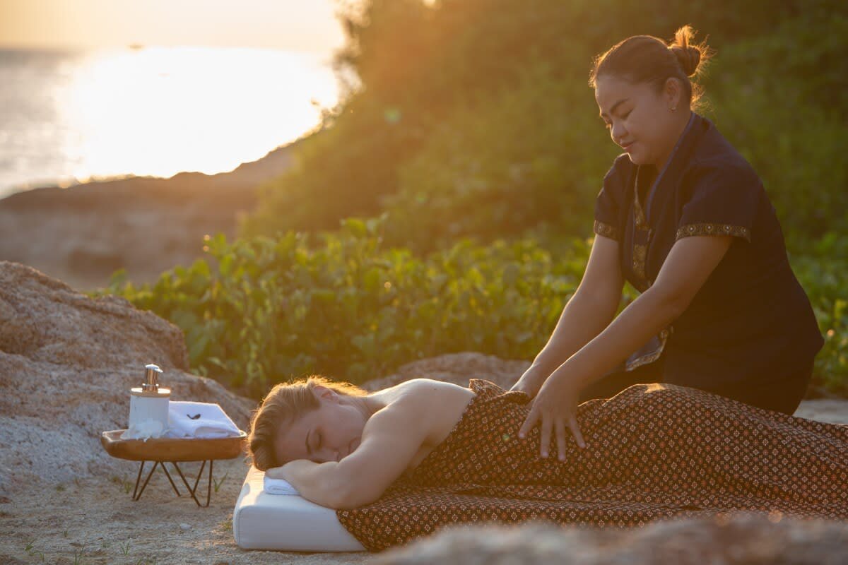 Syrah 3-bedroom Beachfront Villa in Koh Samui gallery image 2