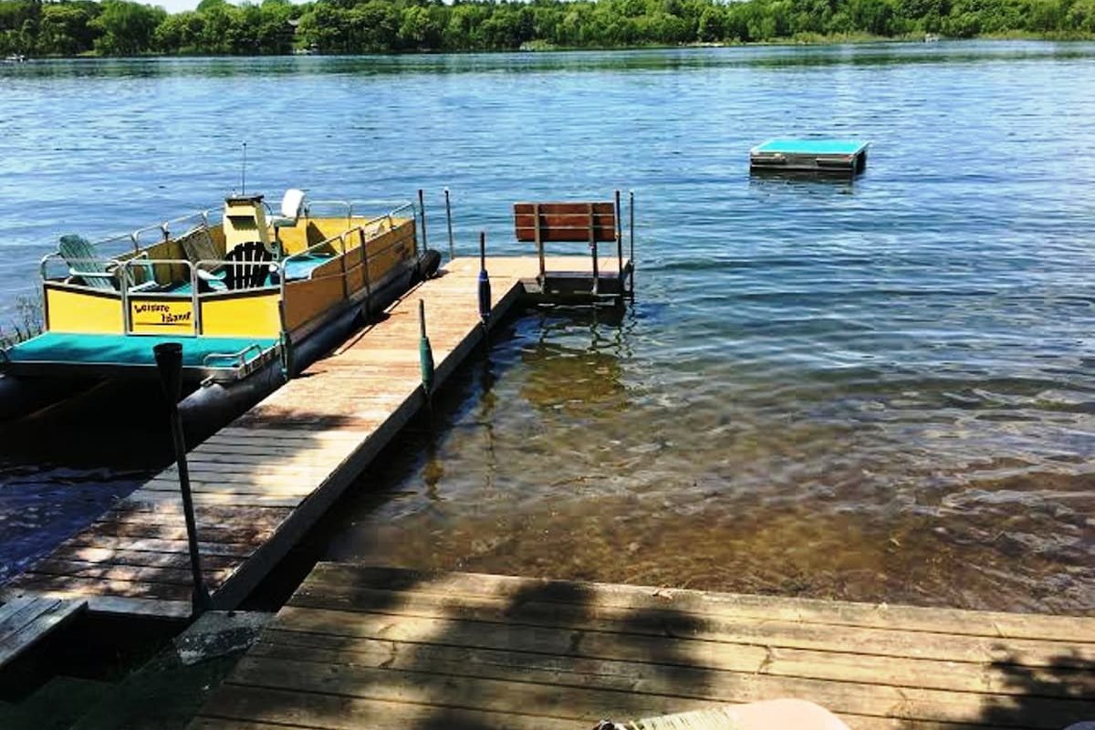 Log Cabin, Lake Retreat gallery image 5