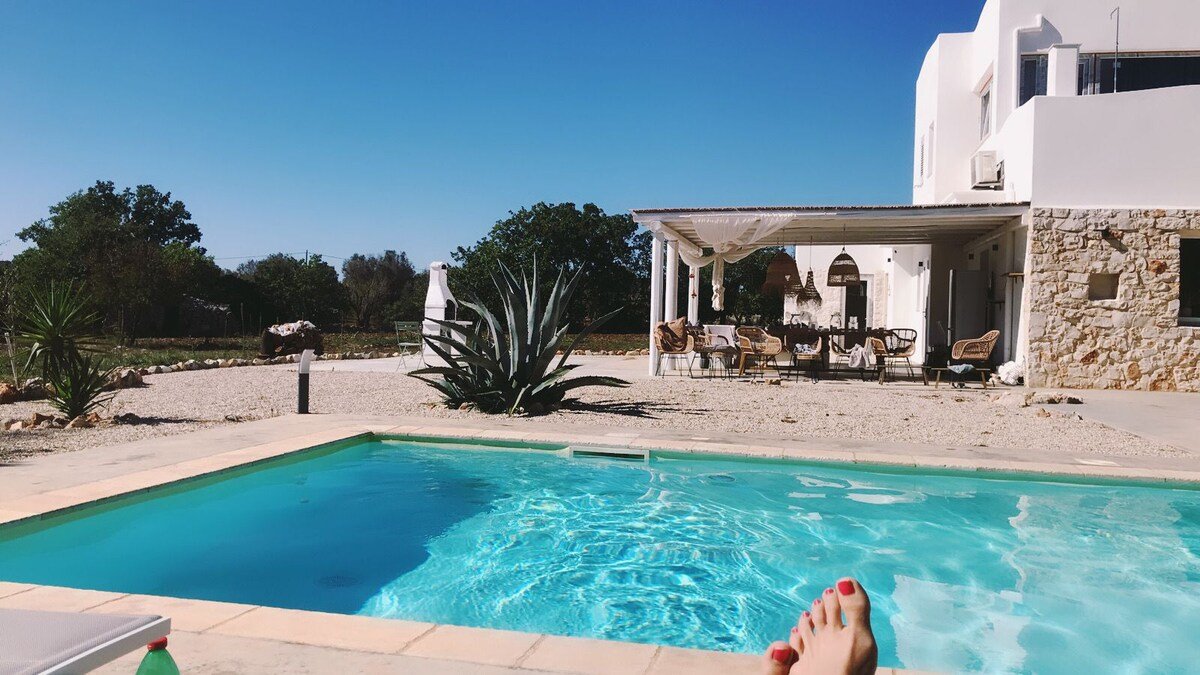 Villa mit privatem Pool in unberührter Natur gallery image 4