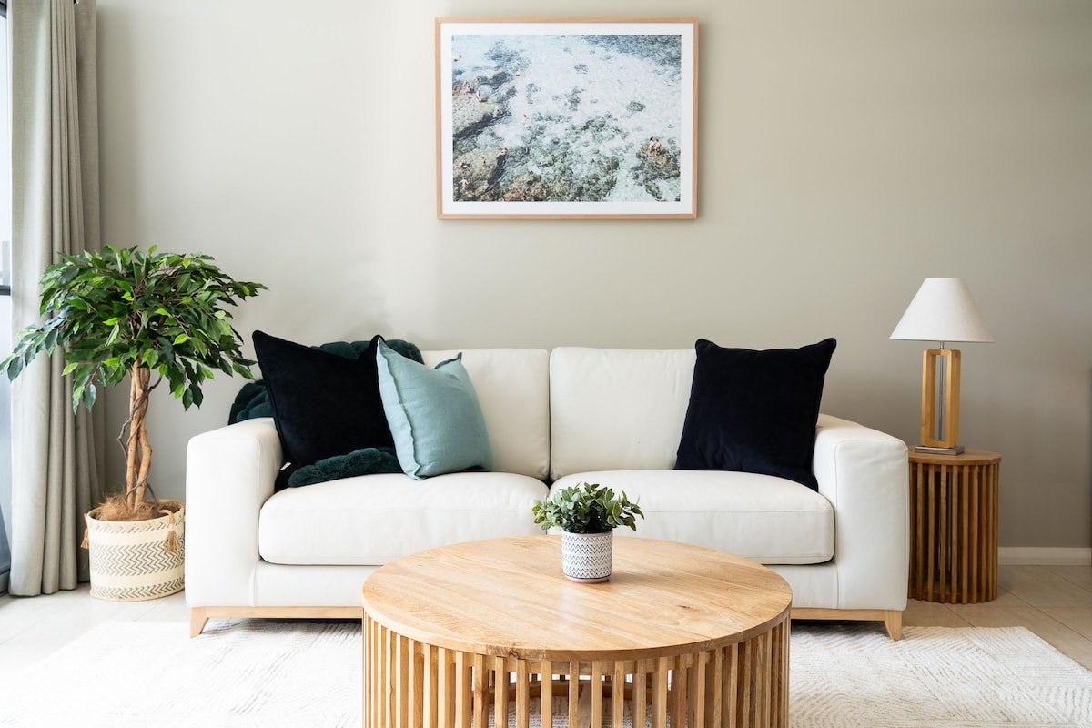 Dunn Bay Apartment 6 I Private Properties gallery image 2