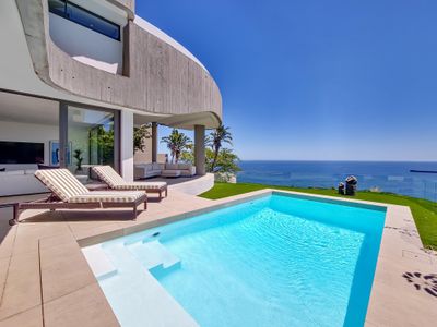 Ocean Villa – Ultra Luxury Apt in Bantry Bay