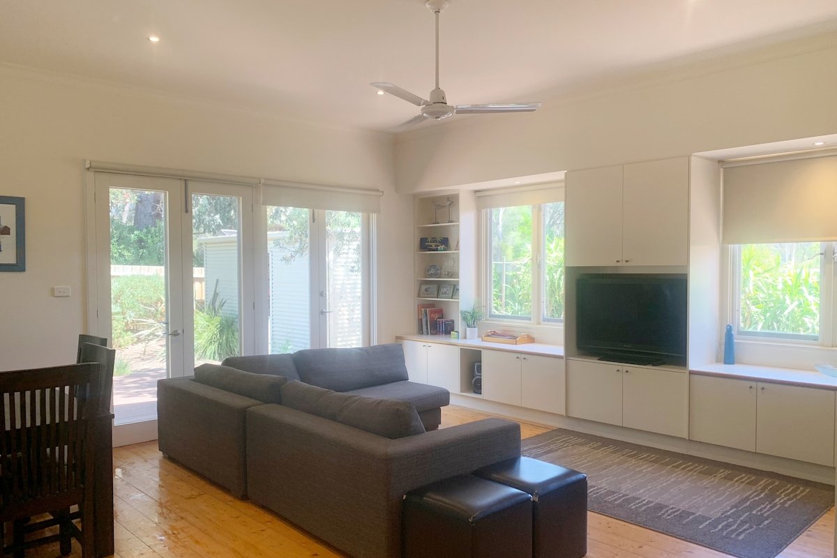 Pet Friendly Home in Anglesea for Summer gallery image 3