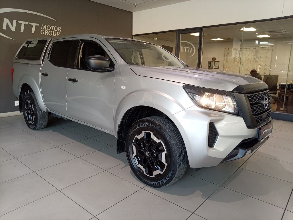 NISSAN NAVARA 2.5DDTI SE  for Sale in South Africa