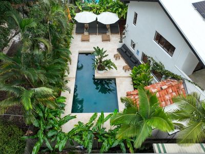 Spacious and stylish family oasis on Noosa Hill