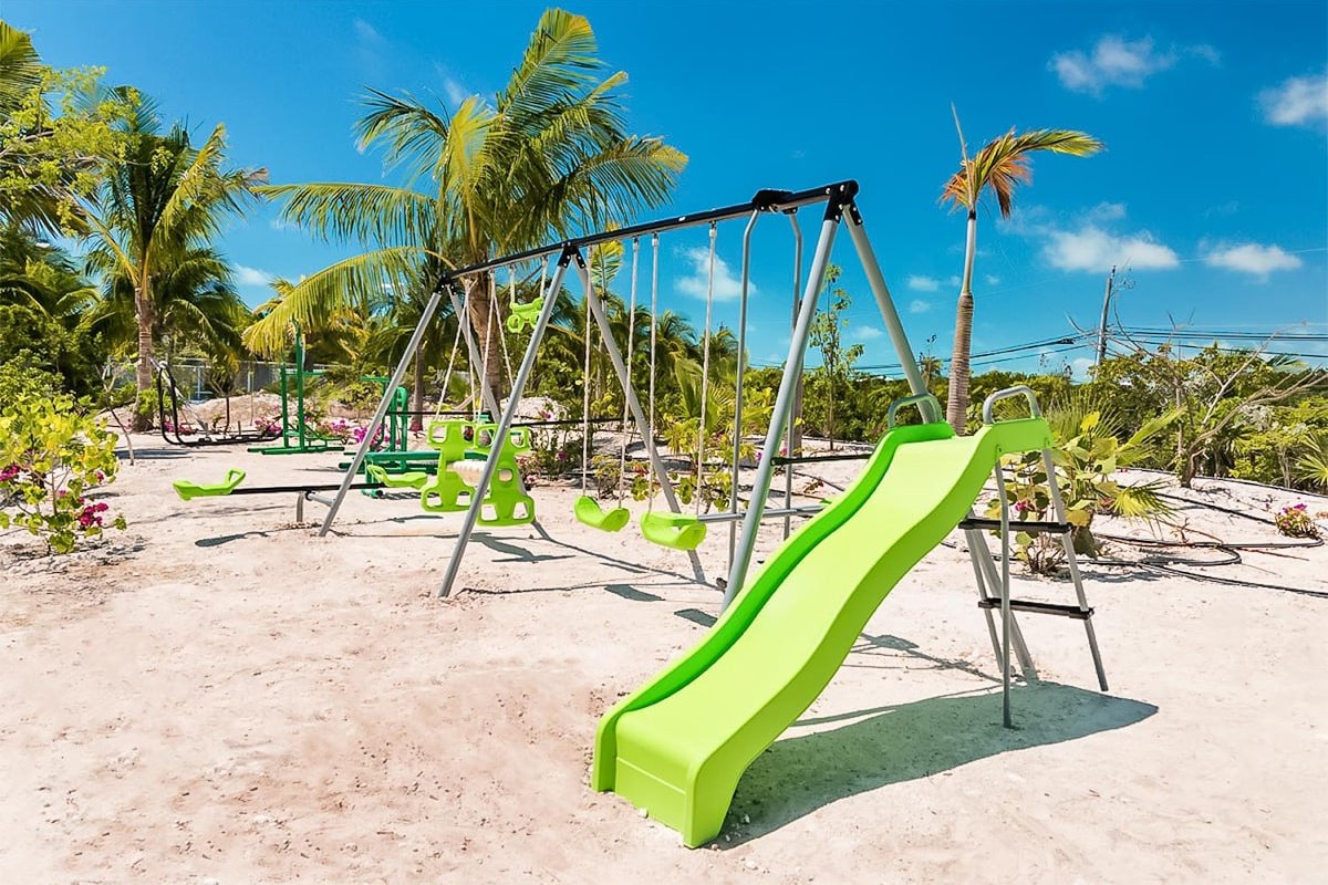 Turks & Caicos Dream – Beachfront + Full Service gallery image 2