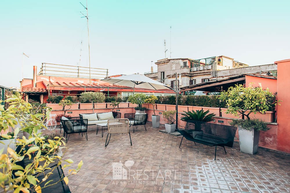 Restart Roof top Views – Colosseum – Torlonia gallery image 5