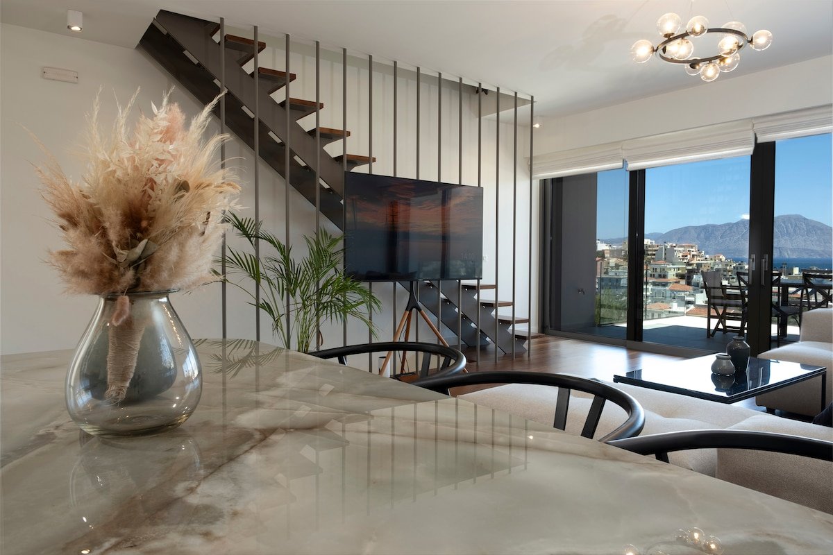 Villa with Lake & Sea View with Jacuzzi -GiomaMeze gallery image 3