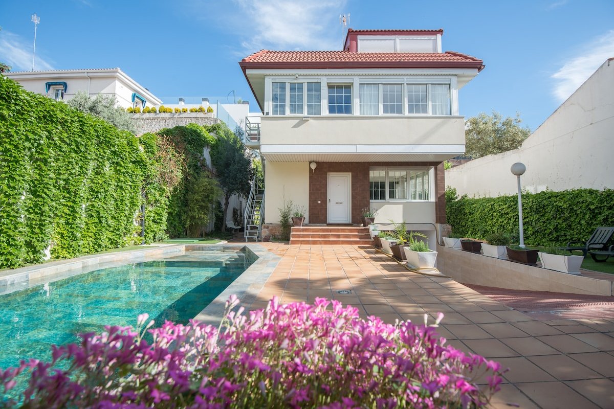 Calandria Madrid VILLA 18 people – POOL, WiFi, BBQ gallery image 2