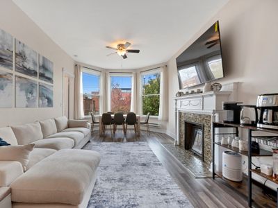 Charming & Cozy 4BD Retreat Steps to Wrigley Field