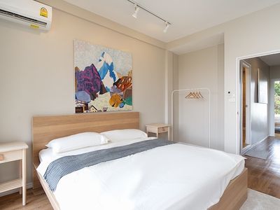 Modern and Cozy home near BTS ekkamai