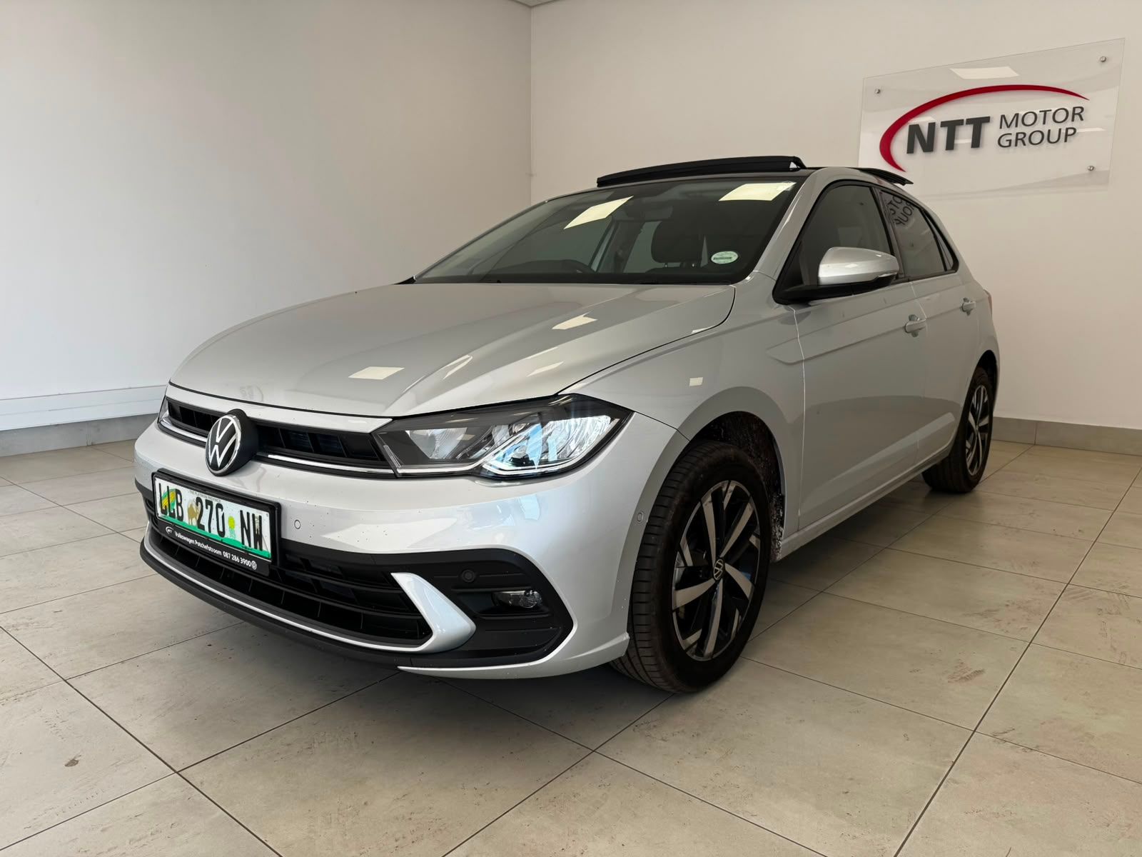 VOLKSWAGEN POLO 1.0 TSI LIFE DSG for Sale in South Africa